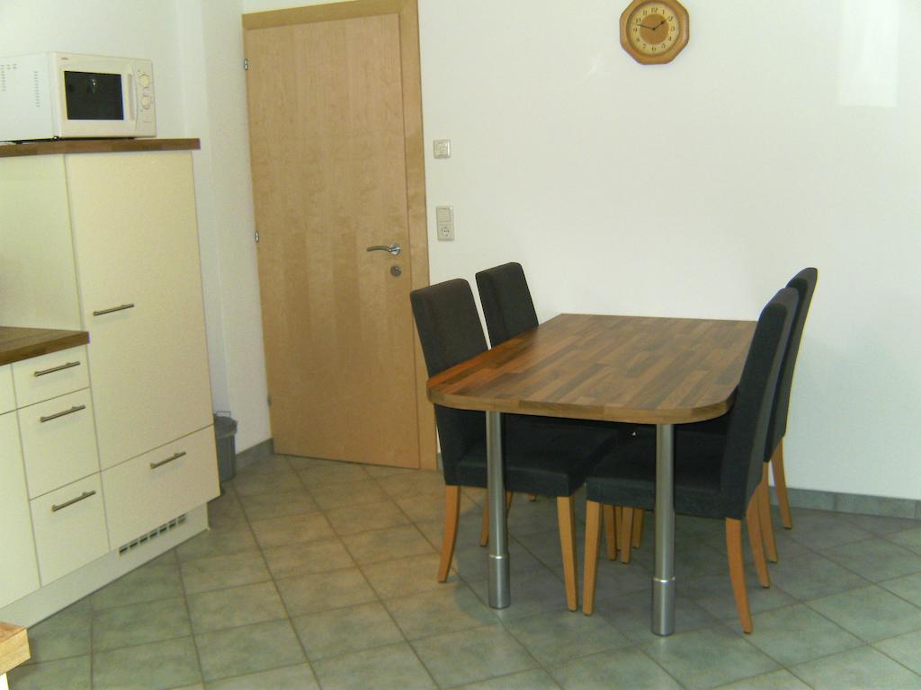 Ferienwohnung Gruber Fügen Kamer foto